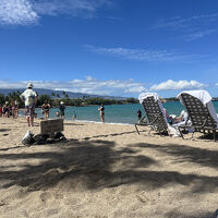 ワイコロアビーチから海を眺める