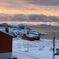 部屋からの夕景、シティビューだけど氷河が見える