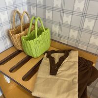 館内は作務衣とカラフルなカゴバックで過ごせて楽ちん