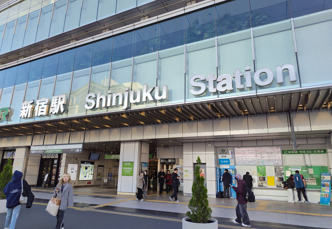マンモス駅の駅員さんは周辺の観光案内も丁寧に教えてくれました