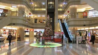 クリスマスシーズンの羽田空港(東京国際空港)2020