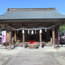 三柱神社