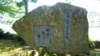 高浜虚子 年尾、父子句碑