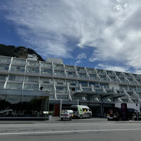 エントランス前から