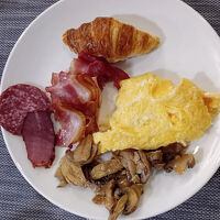 朝食は6:30AMから