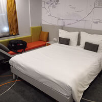 ダブルベットはフカフカだった