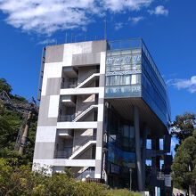 猫空ロープウェイ動物園駅