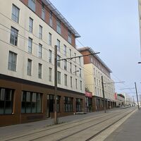 アパート式ホテル、部屋数はかなり多そう。