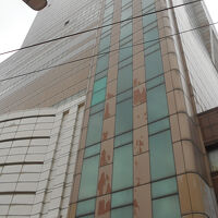 22階から27階が中&#22754;ルミディホテルです。