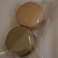 １階にあるカフェのマカロン