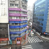 大通りに面していて騒音も聞こえるが、私は気にならなかった