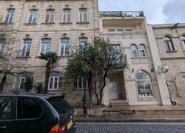 Two Seasons Boutique Hotel