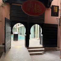 夕食のレストランはこちらでした