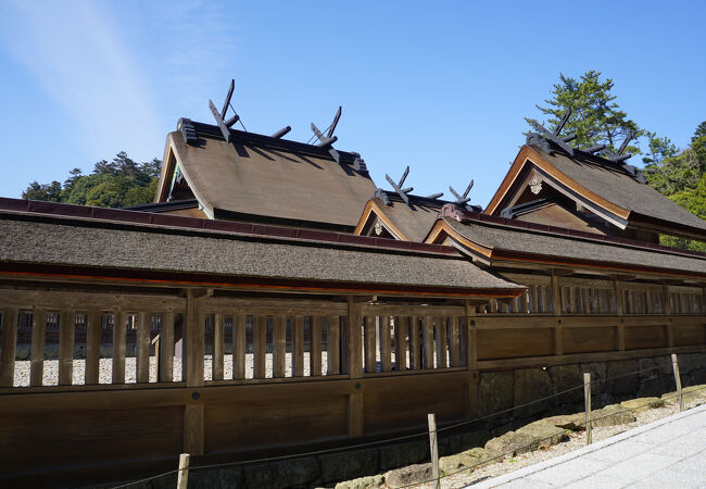 国譲りの条件として建てられたもの