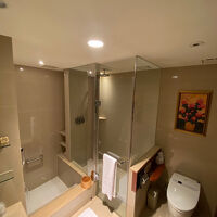 浴槽が深くてゆったりできました。バスソルトもあって最高！