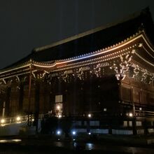 知恩院ライトアップ