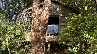 峠の小さな美術館