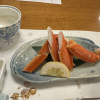 肉に加えてカニも登場！