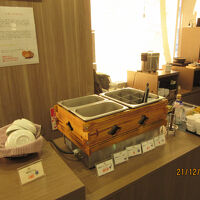 朝食には静岡名物のおでんもあった。