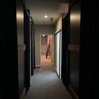 室内は暗めですが、落ち着いていて良かったです