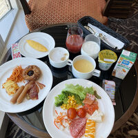 シェラトンクラブラウンジでの朝食