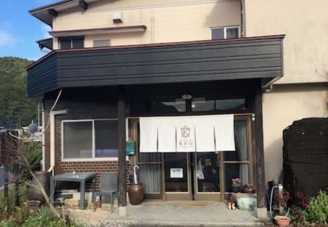 湯浦温泉　亀井荘