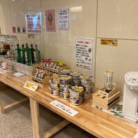 すべて、フリーフード、フリードリンク