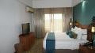 メルキュール ヤンゴン カバーエー