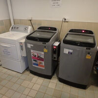 お世話になったランドリールーム。フロントで洗剤など購入できる