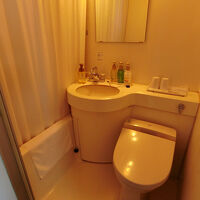 部屋のバスルーム