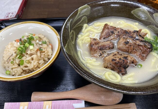 キャッシュレス貼ってない