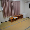 がらんとした建物