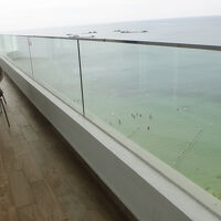 広いバルコニー