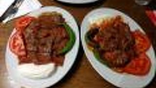 Kucuk Saray Pideli Kofte Salonlari