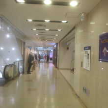 栄ノバ (SAKAE NOVA)