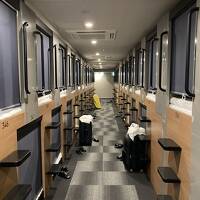 カプセルフロア