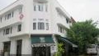 チョンバル ベーカリー (本店)