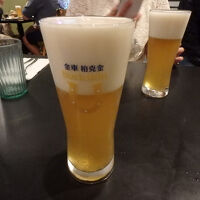 宿泊特典のビールをいただきます