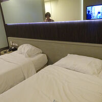 ちょっとベットが小さかった