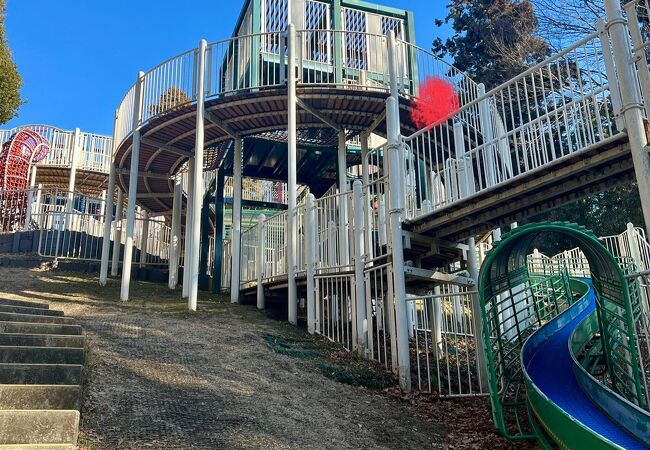 都会では珍しい大型遊具！