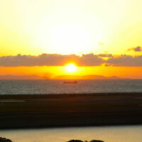 別府湾に昇る朝日