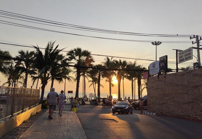 ジョムティエン ビーチ