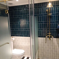 別々トイレとシャワールーム