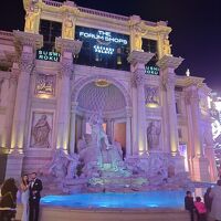 フォーラムショップス