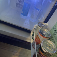 部屋のフリードリンクも充実。