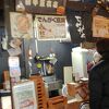 昭和横丁内の小さな店