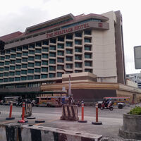 少し古いホテルです