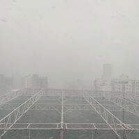 この日は、雪が降って東側の景色が見えない