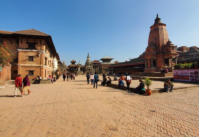 ダルバール広場