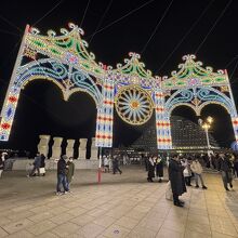 メリケンパーク会場のスパッリエーラ。